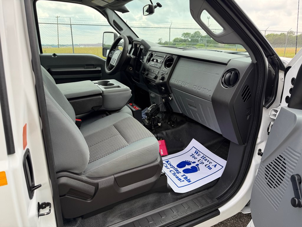 2015 Ford F-350 Image 15