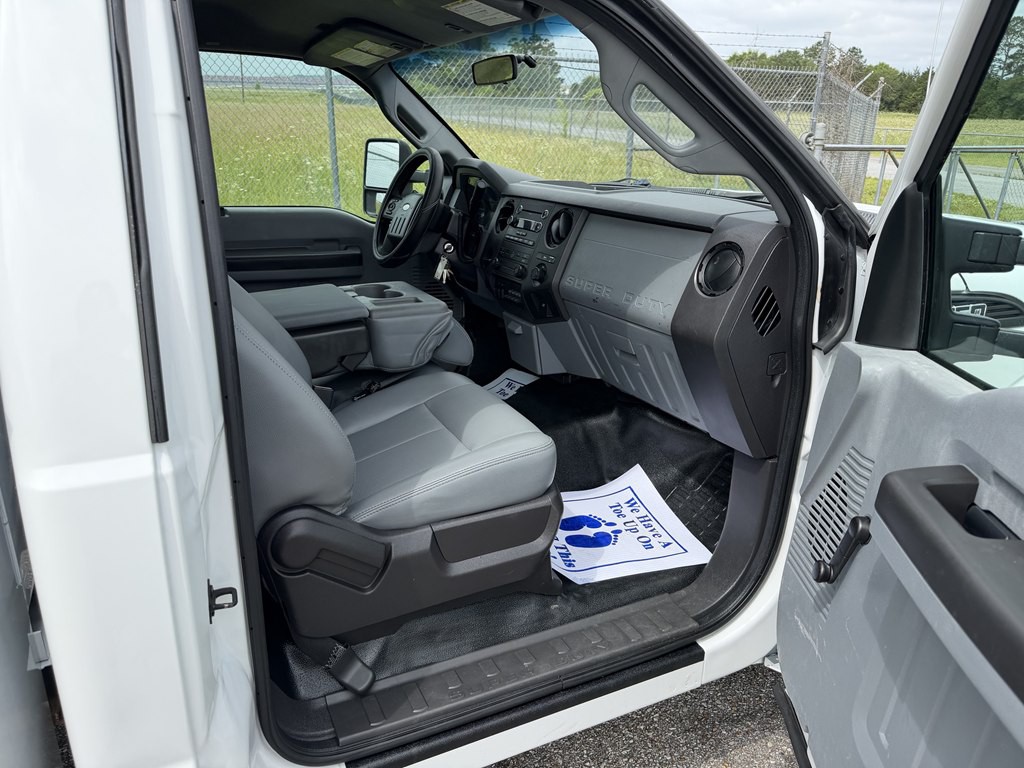 2012 Ford F-350 Image 10