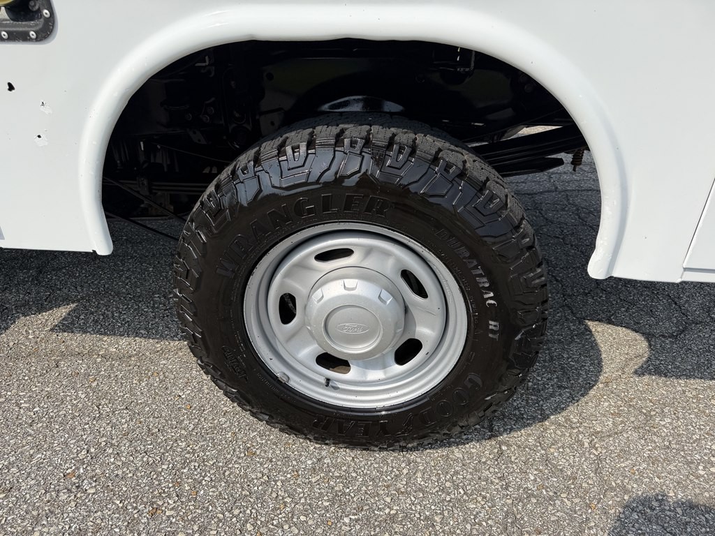 2017 Ford F-350 Image 23