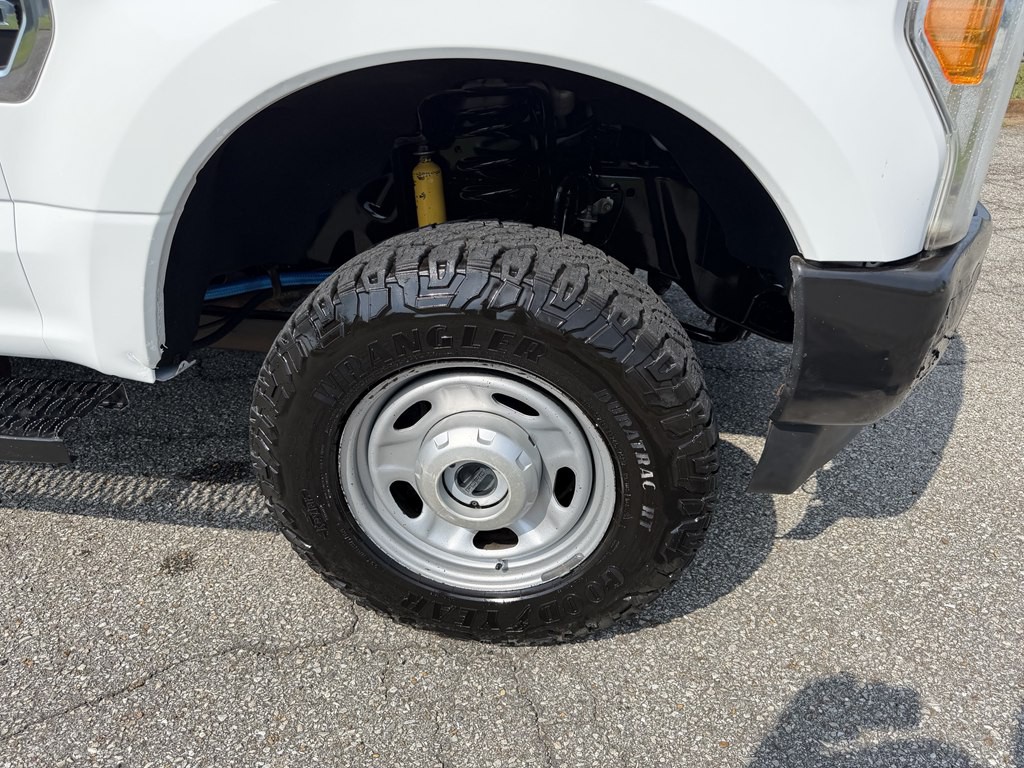 2017 Ford F-350 Image 24