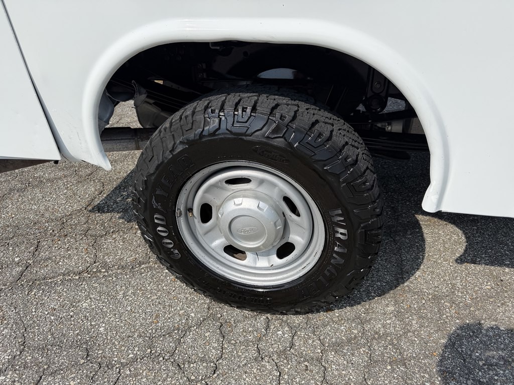 2017 Ford F-350 Image 25