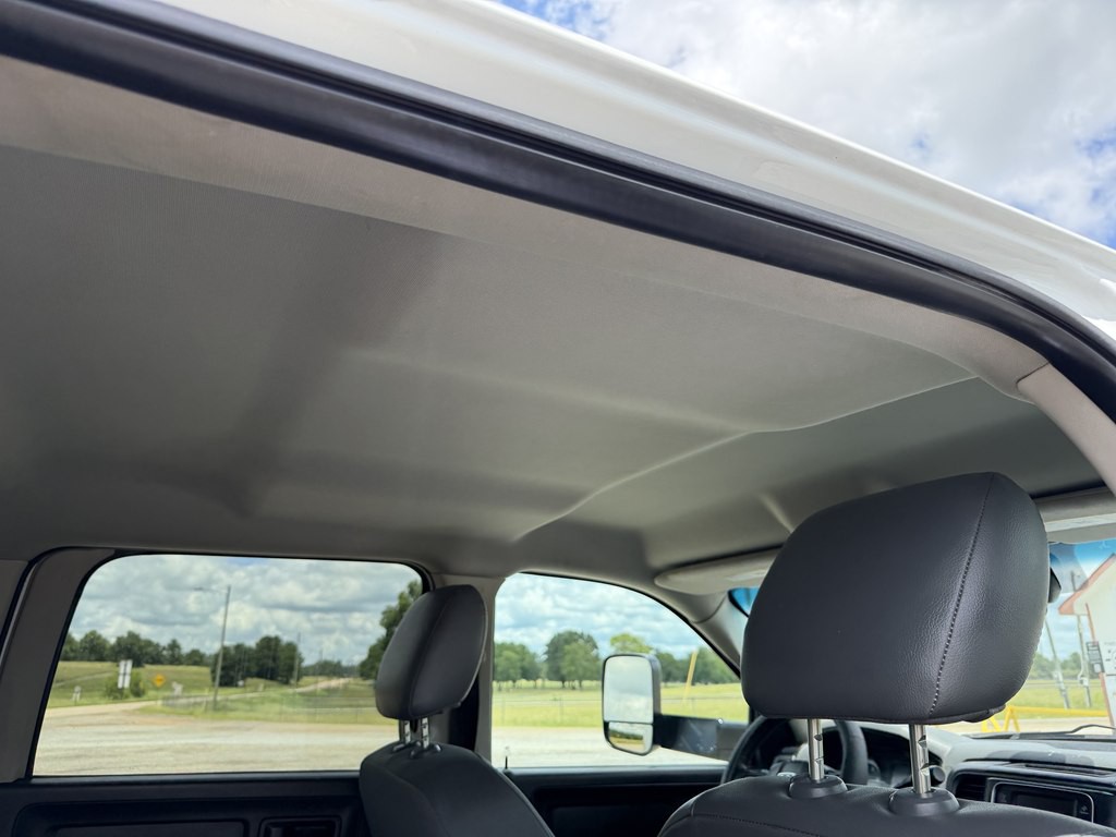 2015 RAM 5500 Image 17