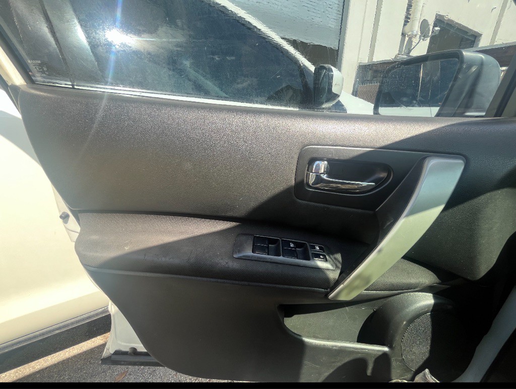 2013 Nissan Rogue Image 10