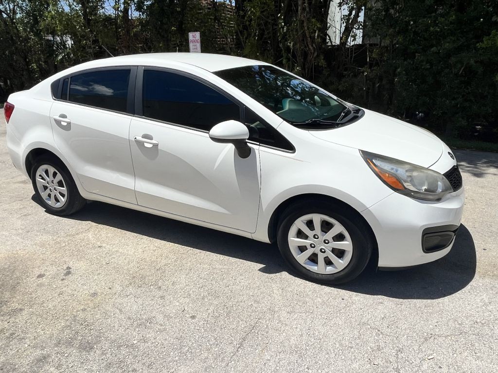 2015 Kia Rio Image 5