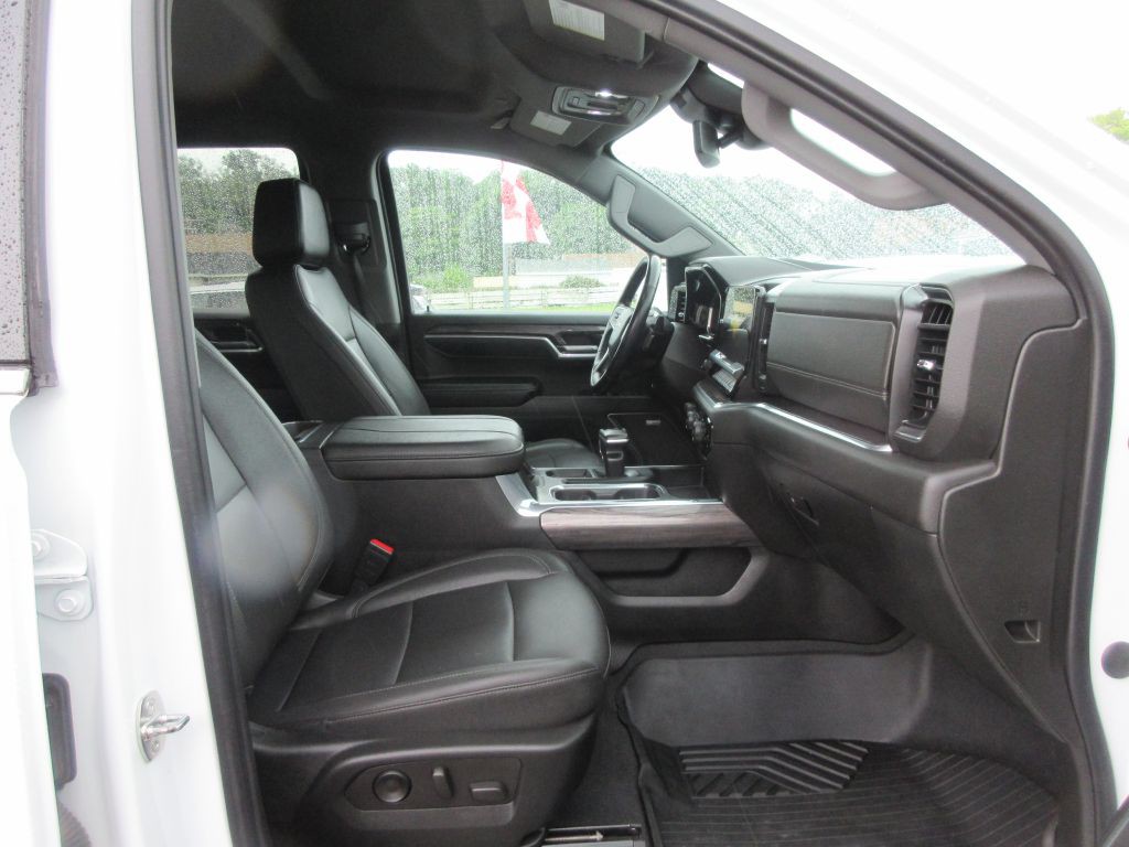 2023 Chevrolet Silverado 1500 Image 10