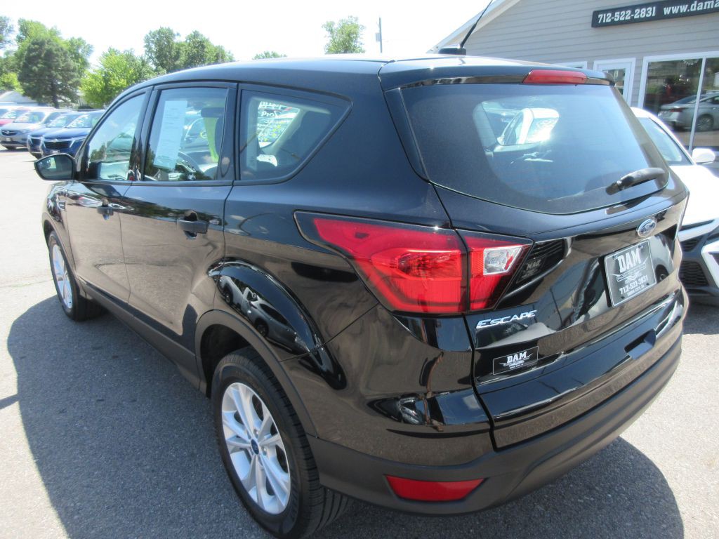 2019 Ford Escape Image 3