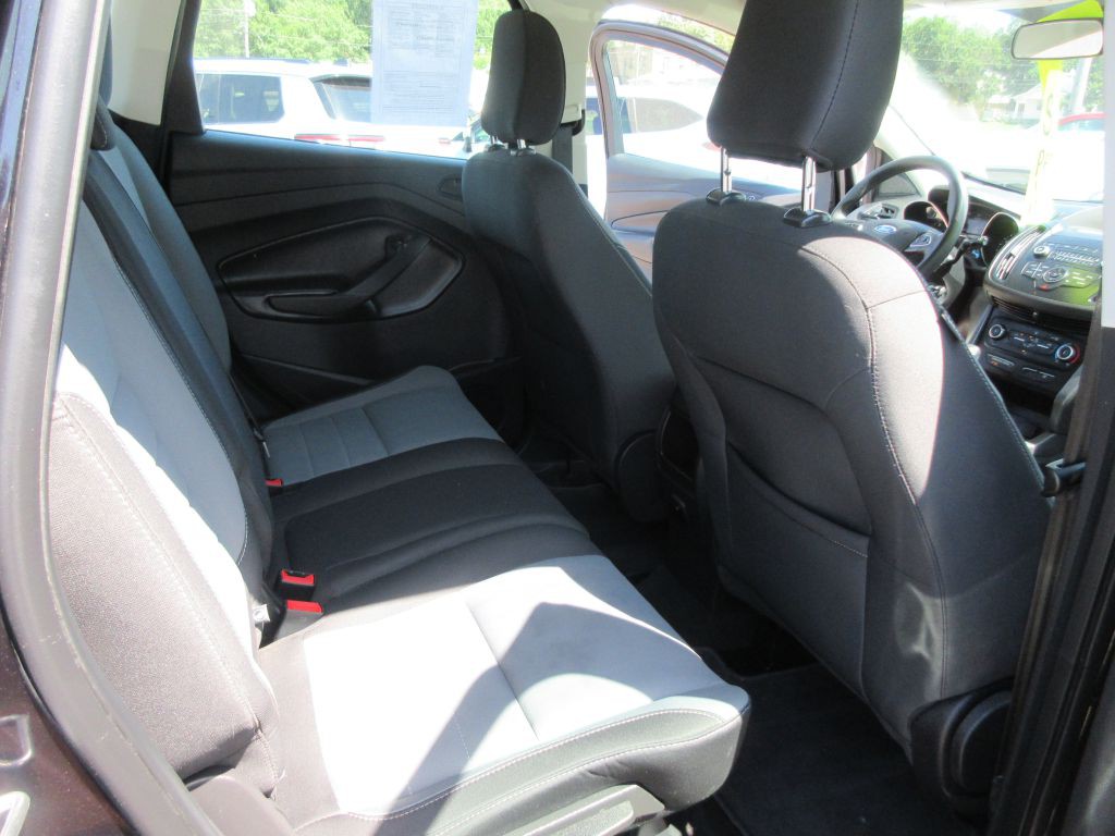 2019 Ford Escape Image 10