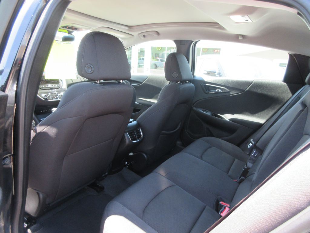 2024 Chevrolet Malibu Image 9