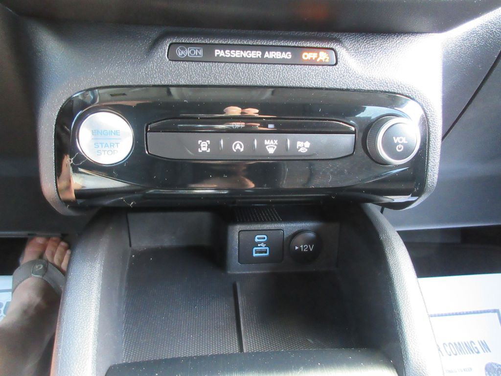 2023 Ford Escape Image 19