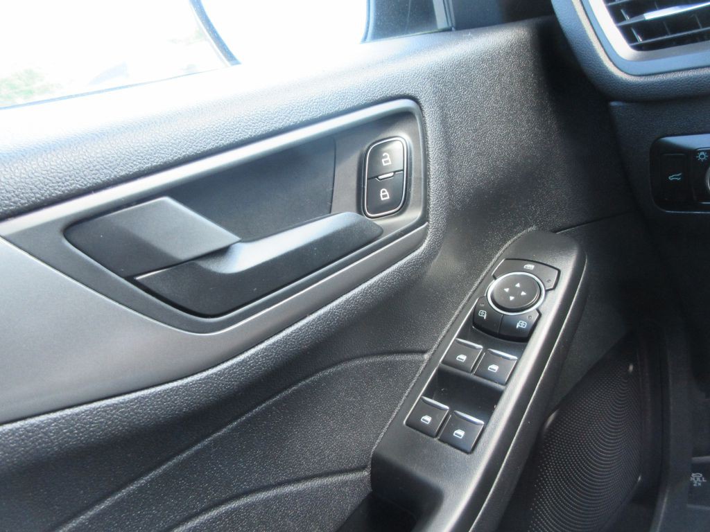 2023 Ford Escape Image 23