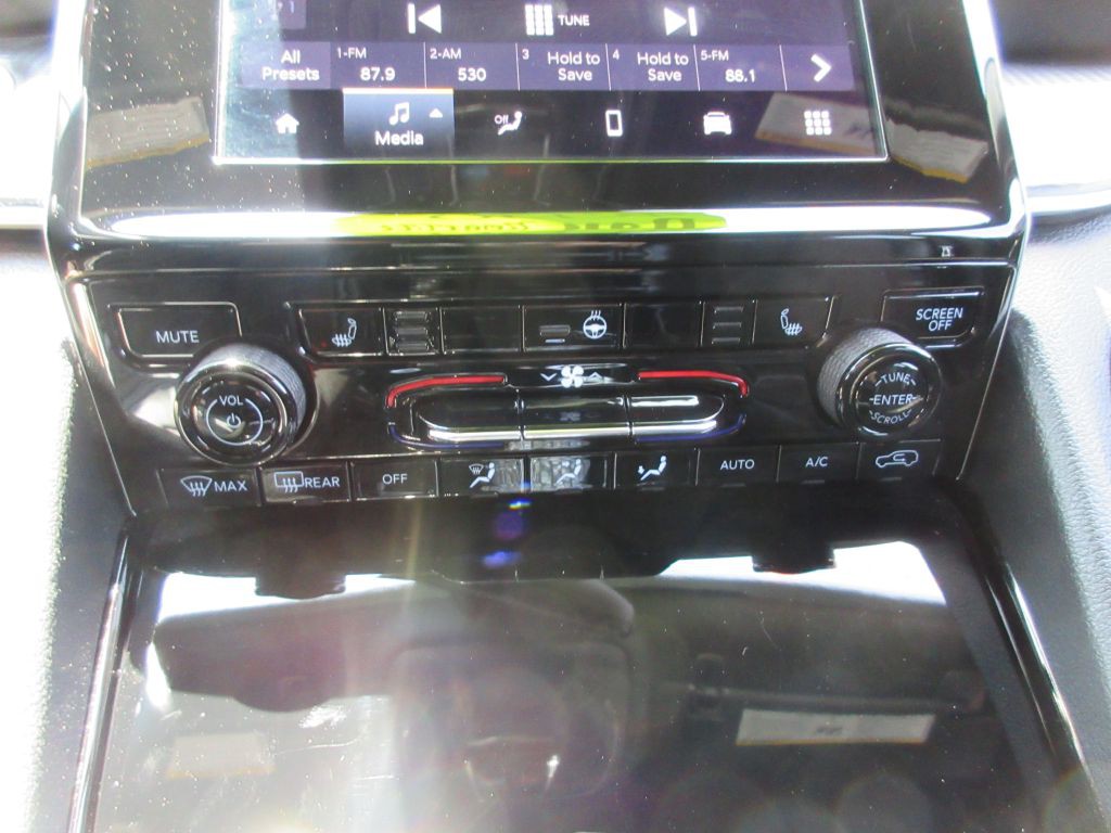 2023 Jeep Grand Cherokee Image 21