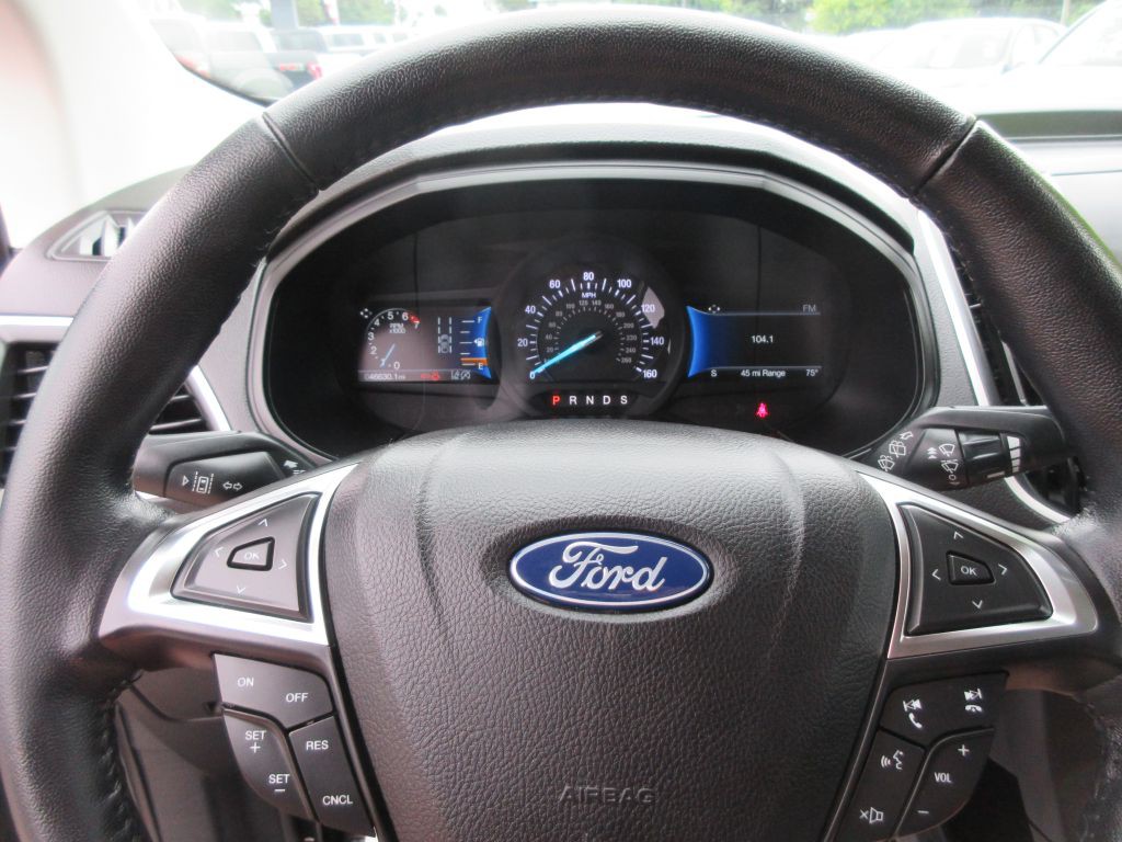 2023 Ford Edge Image 12