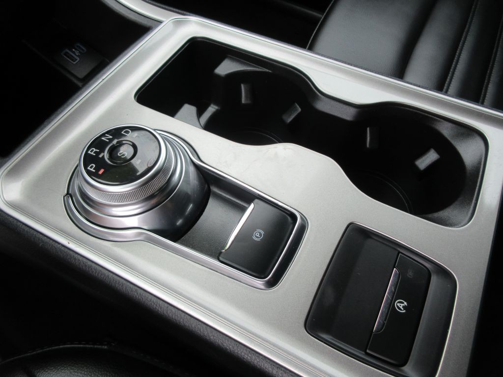 2023 Ford Edge Image 15