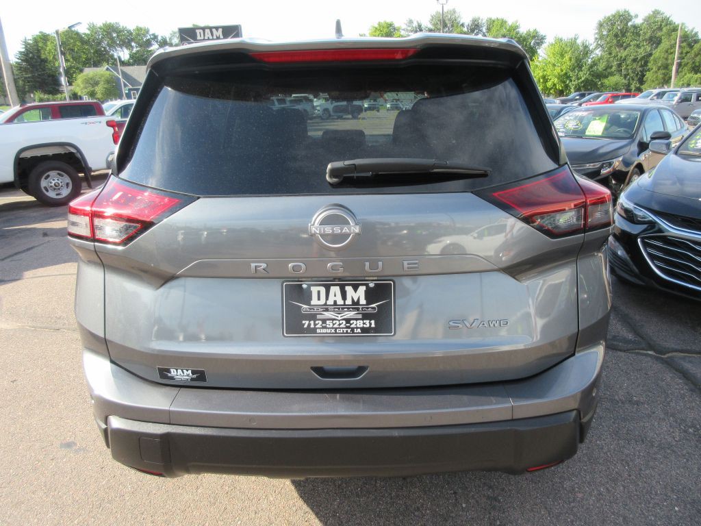 2024 Nissan Rogue Image 4