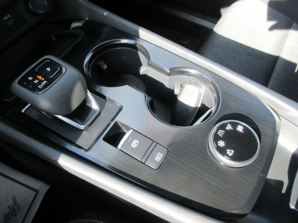 2024 Nissan Rogue Image 13