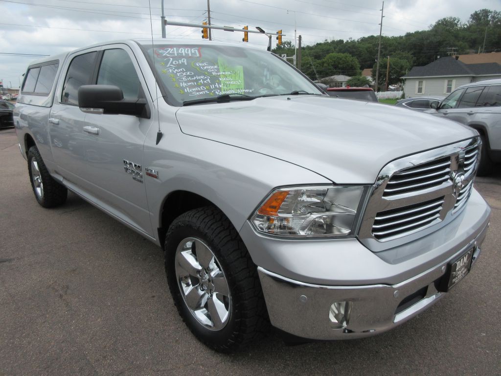 2019 RAM 1500 Image 6