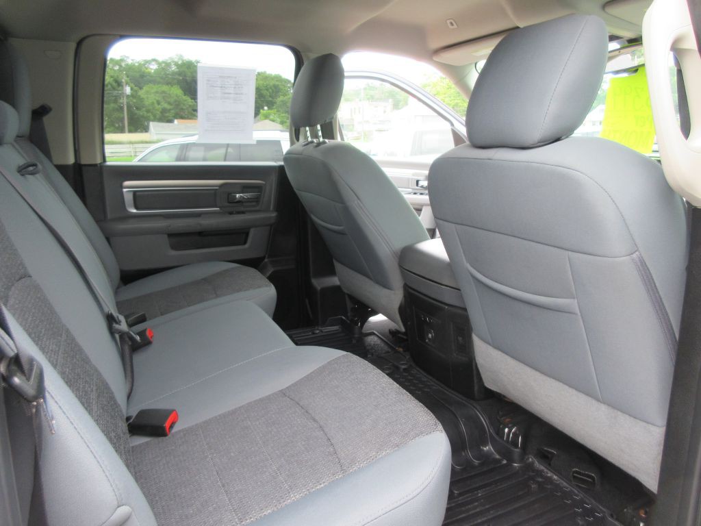 2019 RAM 1500 Image 10