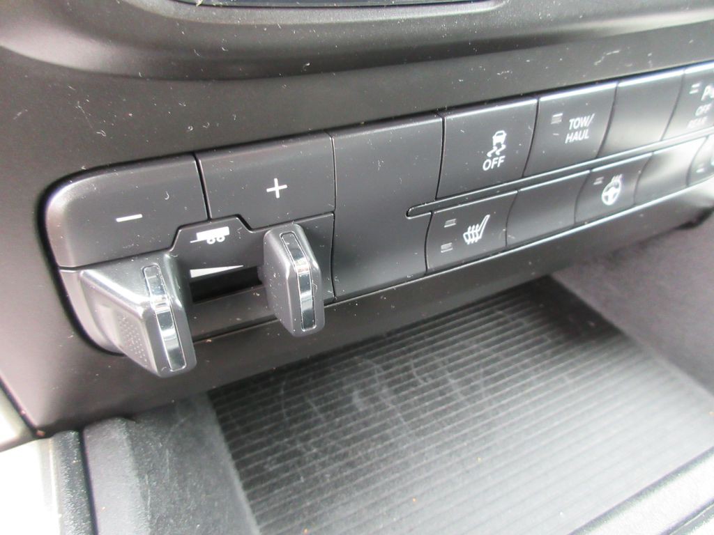 2019 RAM 1500 Image 15