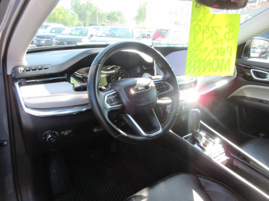 2022 Jeep Compass Image 13
