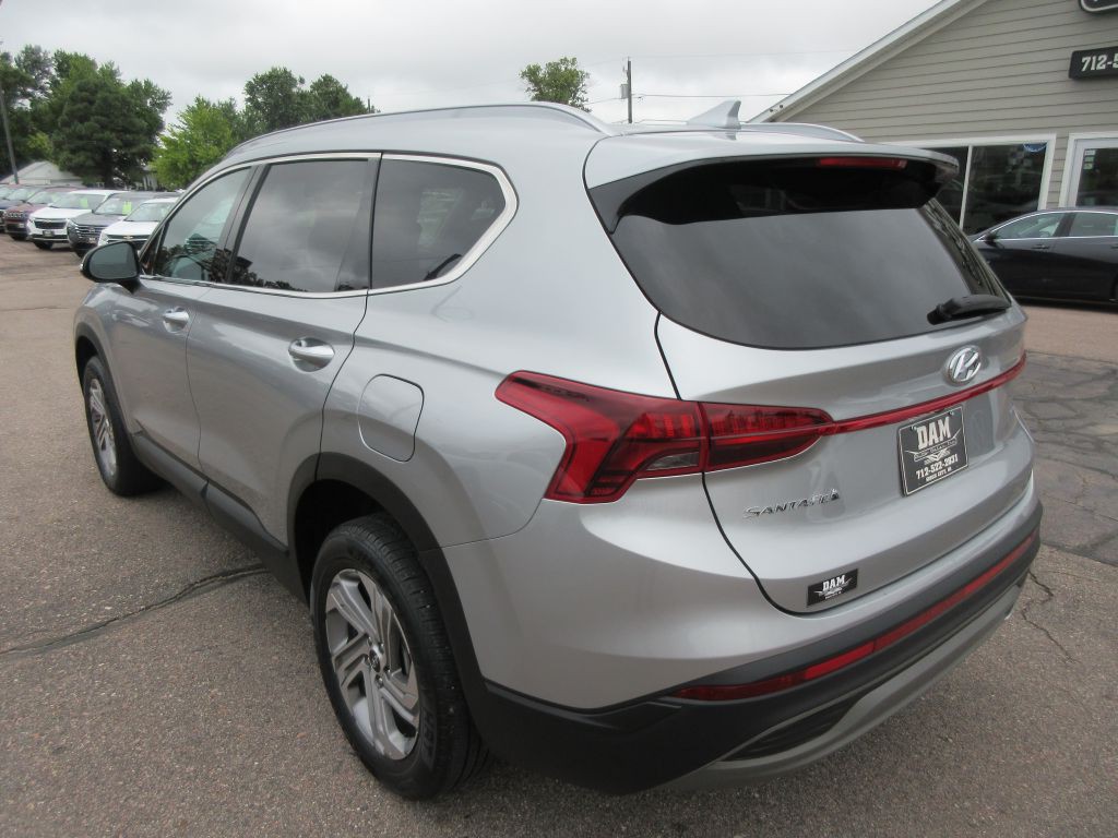 2023 Hyundai Santa Fe Image 3