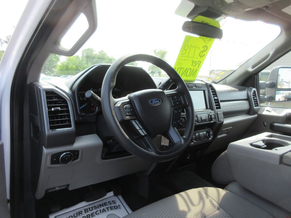 2022 Ford F-250 Image 13