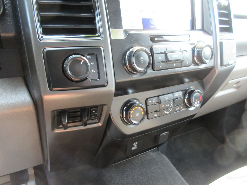 2022 Ford F-250 Image 20