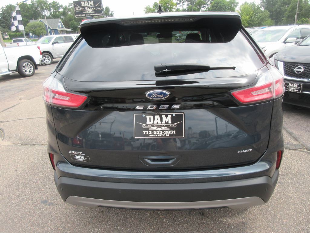 2023 Ford Edge Image 4