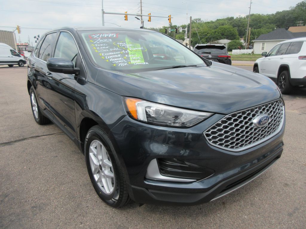 2023 Ford Edge Image 6
