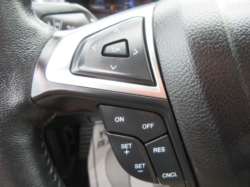2023 Ford Edge Image 16