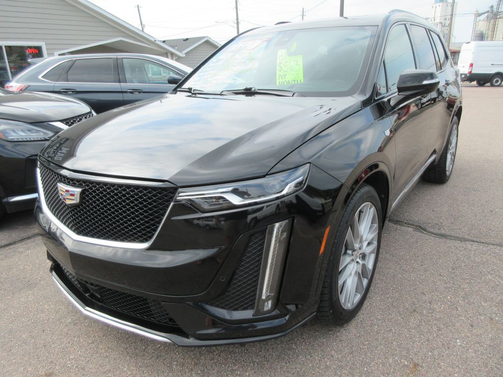 2021 Cadillac XT6 Image 1