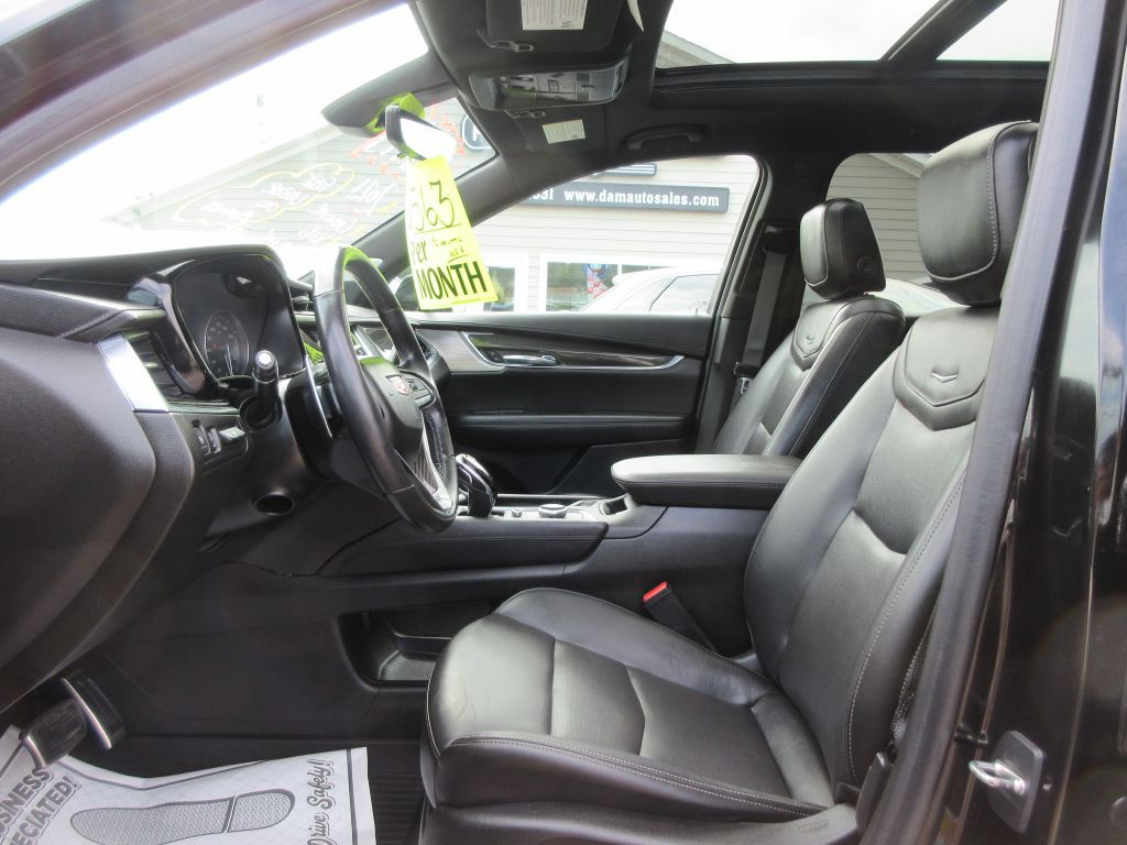 2021 Cadillac XT6 Image 8