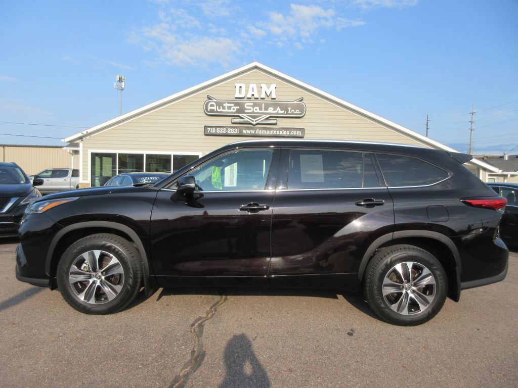 2020 Toyota Highlander Image 2