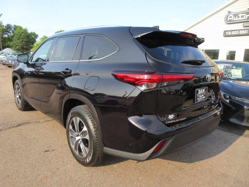 2020 Toyota Highlander Image 3