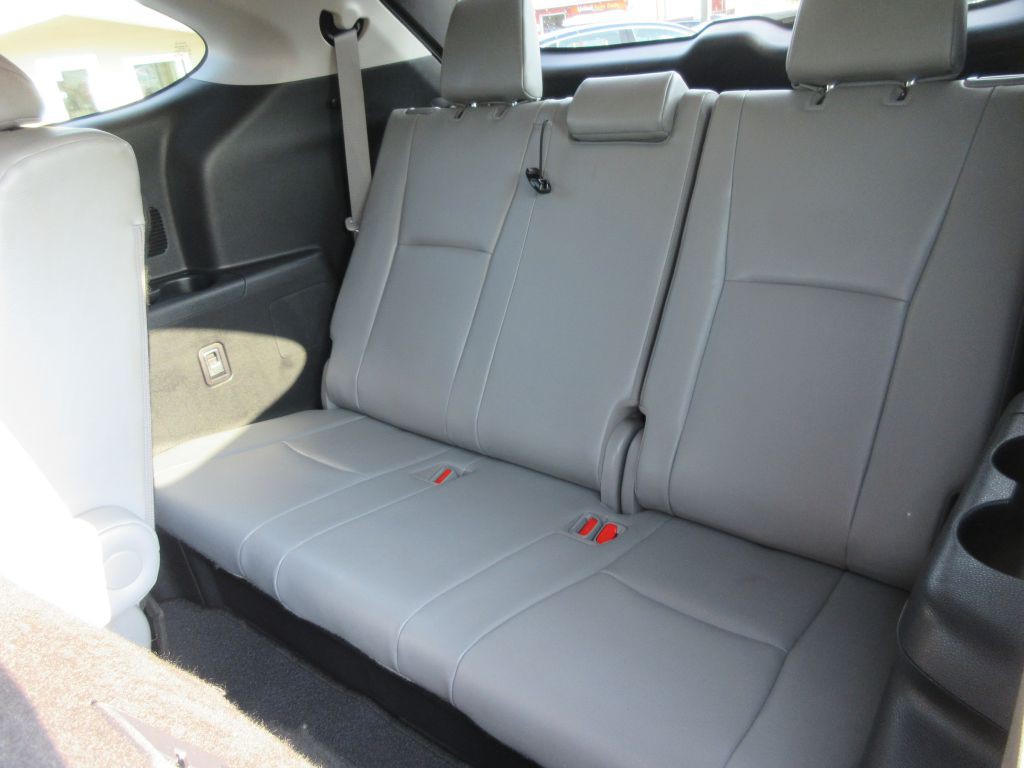 2020 Toyota Highlander Image 10