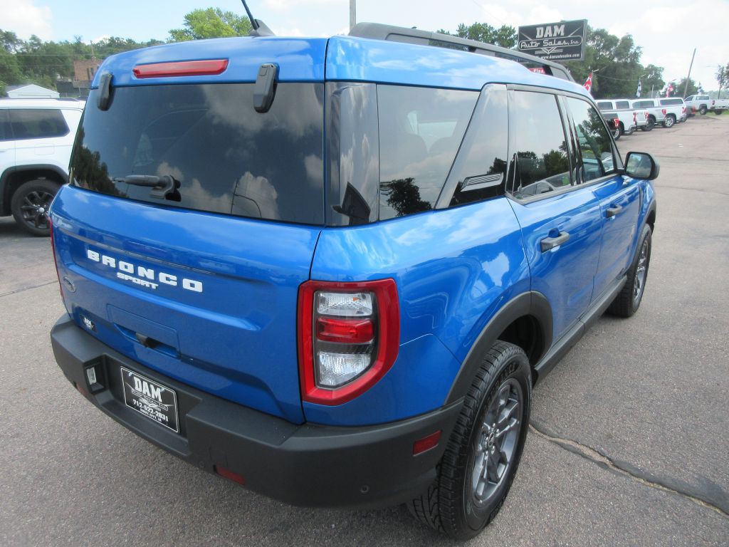 2022 Ford Bronco Image 5