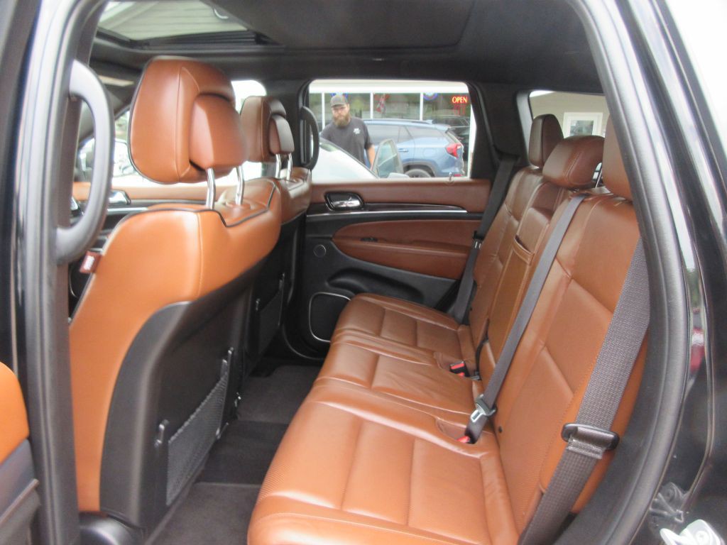 2021 Jeep Grand Cherokee Image 9