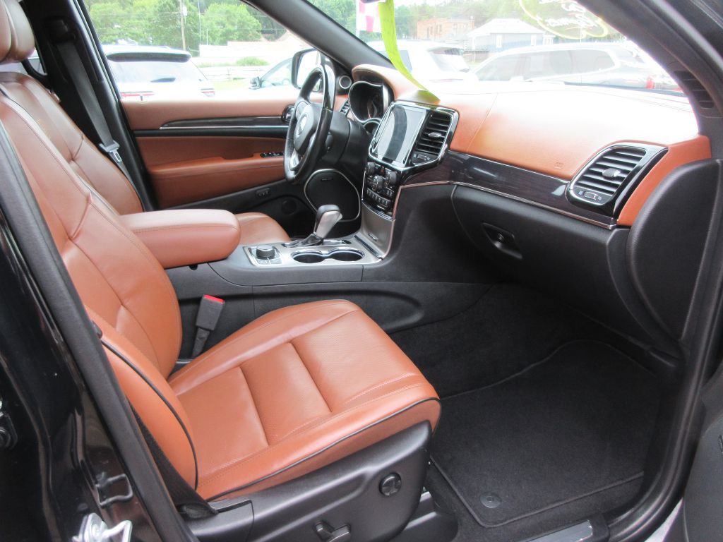 2021 Jeep Grand Cherokee Image 11