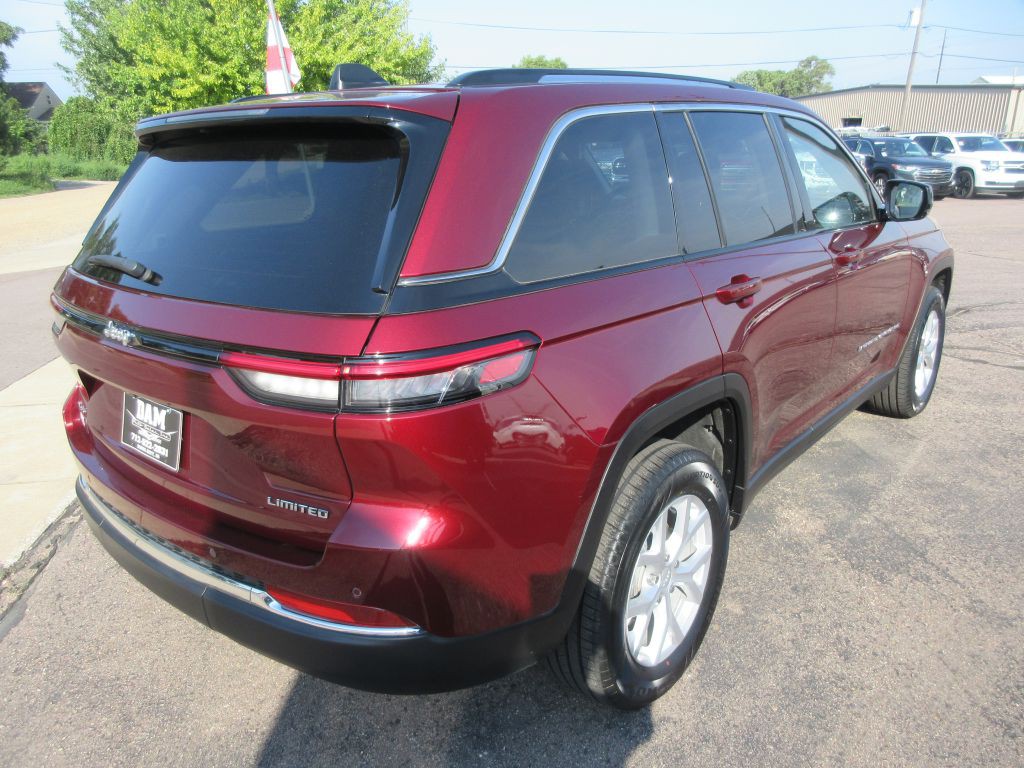 2023 Jeep Grand Cherokee Image 5