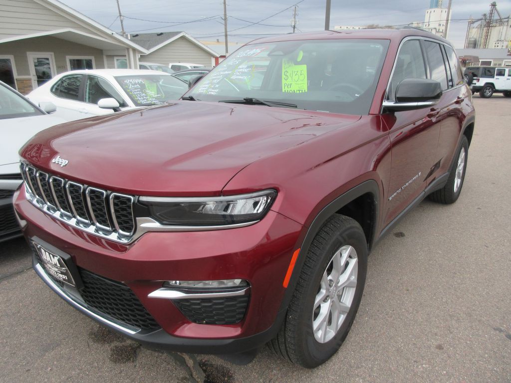 2023 Jeep Grand Cherokee Image 1