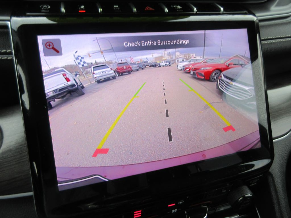 2023 Jeep Grand Cherokee Image 12