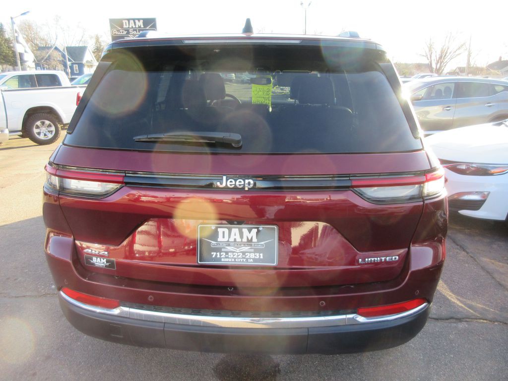 2023 Jeep Grand Cherokee Image 4