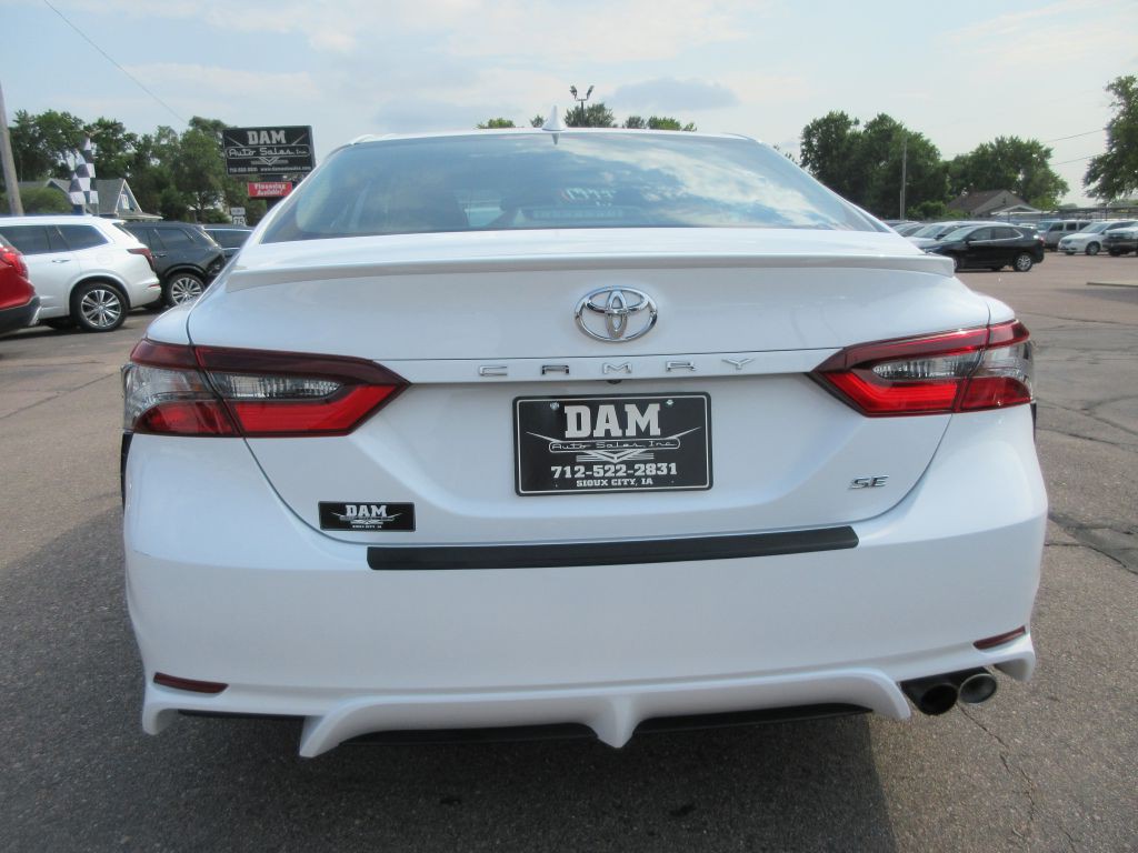 2024 Toyota Camry Image 4