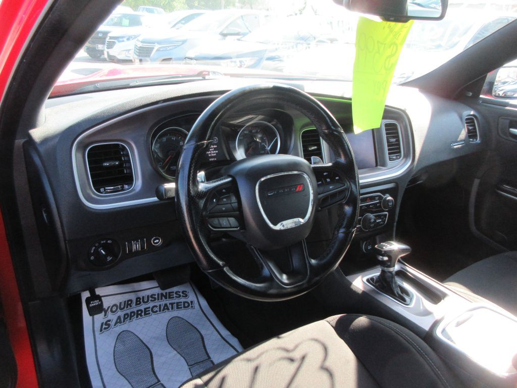 2022 Dodge Charger Image 12
