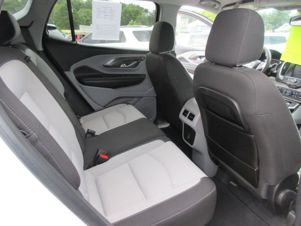2023 GMC Terrain Image 10
