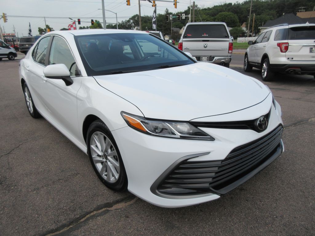 2024 Toyota Camry Image 6