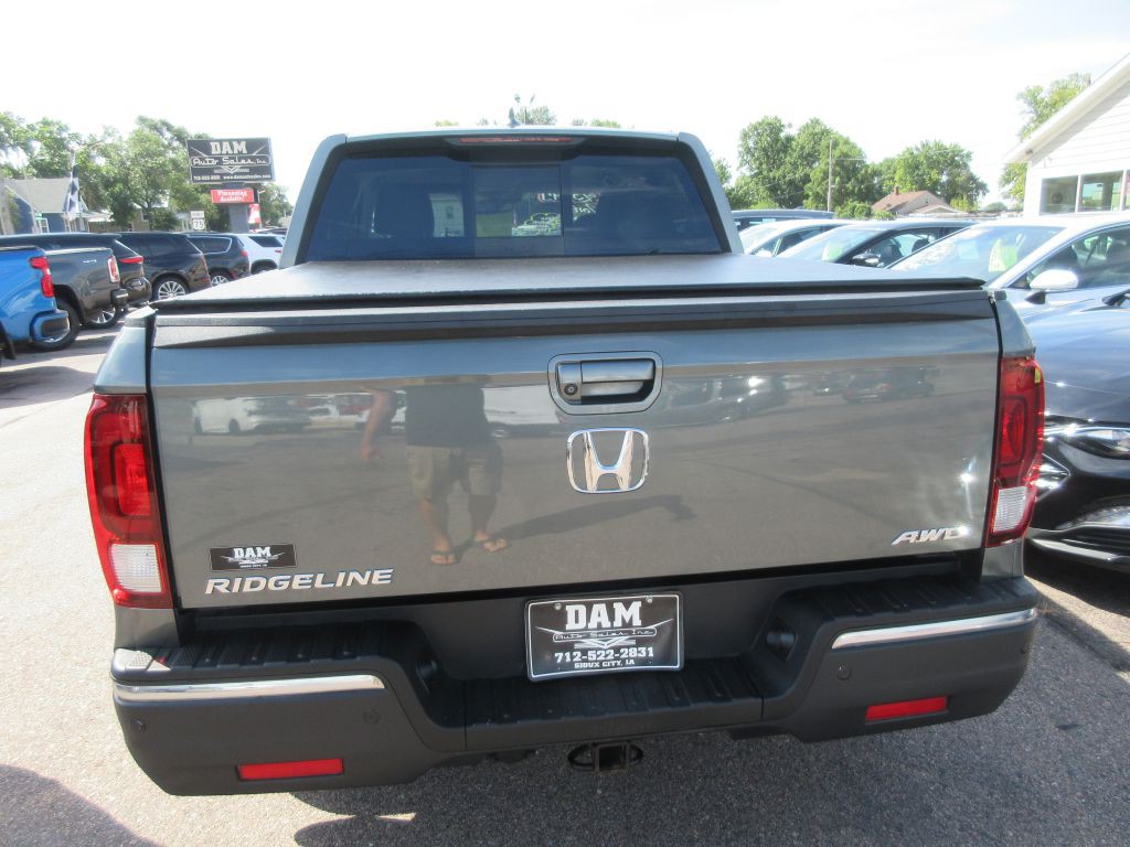 2018 Honda Ridgeline Image 4