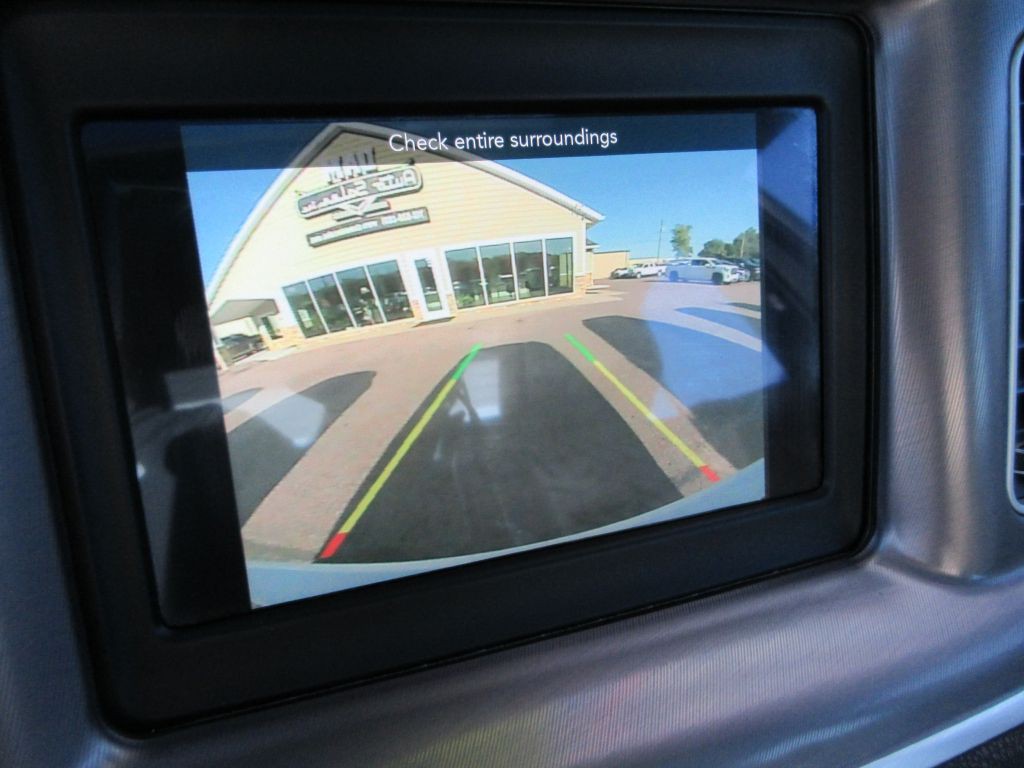 2022 Dodge Charger Image 12