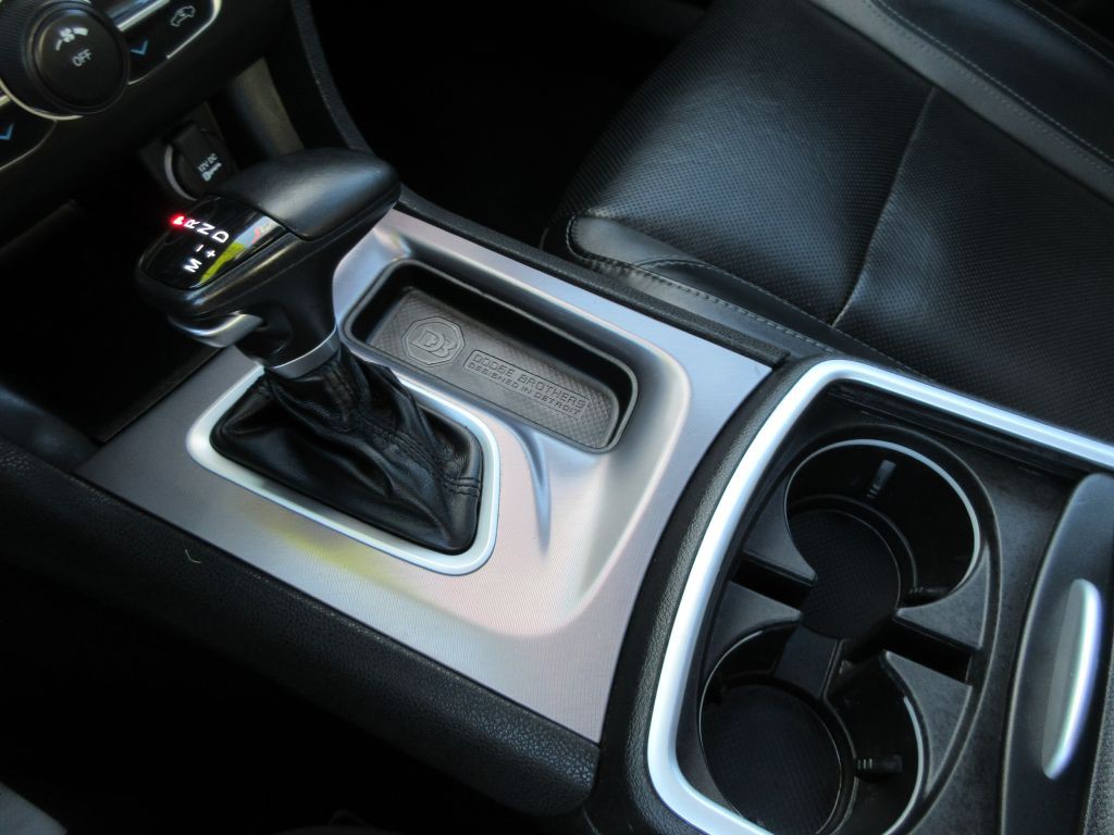 2022 Dodge Charger Image 14