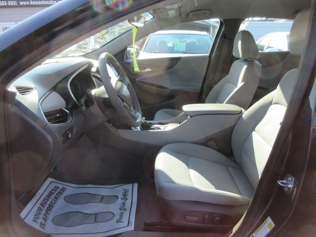 2021 Chevrolet Malibu Image 8
