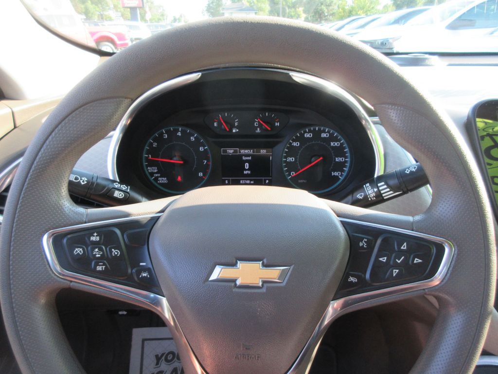 2021 Chevrolet Malibu Image 13